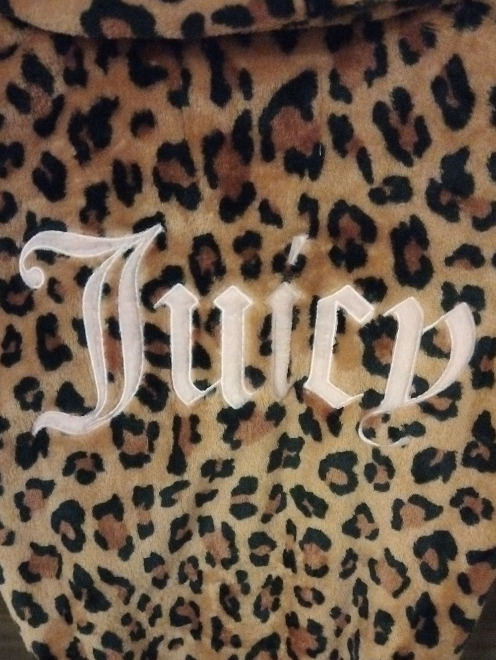 Juicy Couture Leopard Print Plush Shawl Collar Robe - Tan Size S/M - Picture 3 of 4